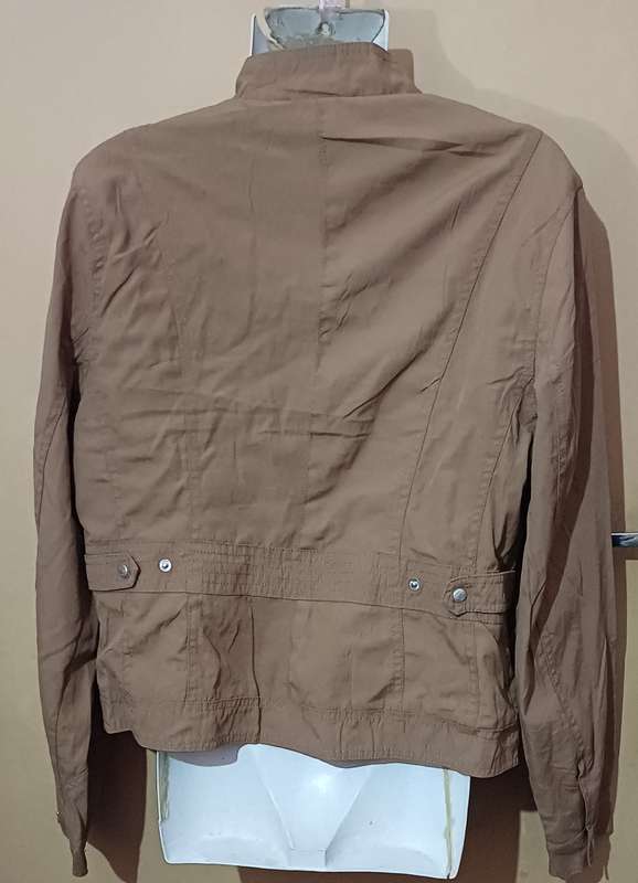 Ladies - Brown Jacket - Make - Cecil - Size - no size