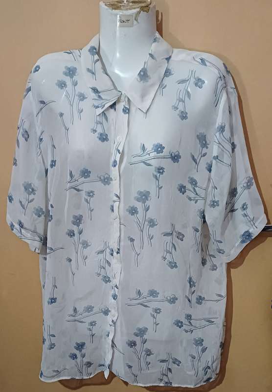 Ladies - Thin Multicolored Blouse - Make - Rene Taylor @ Miladys - Size - no size