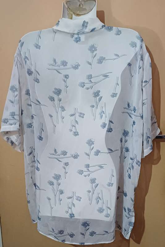Ladies - Thin Multicolored Blouse - Make - Rene Taylor @ Miladys - Size - no size