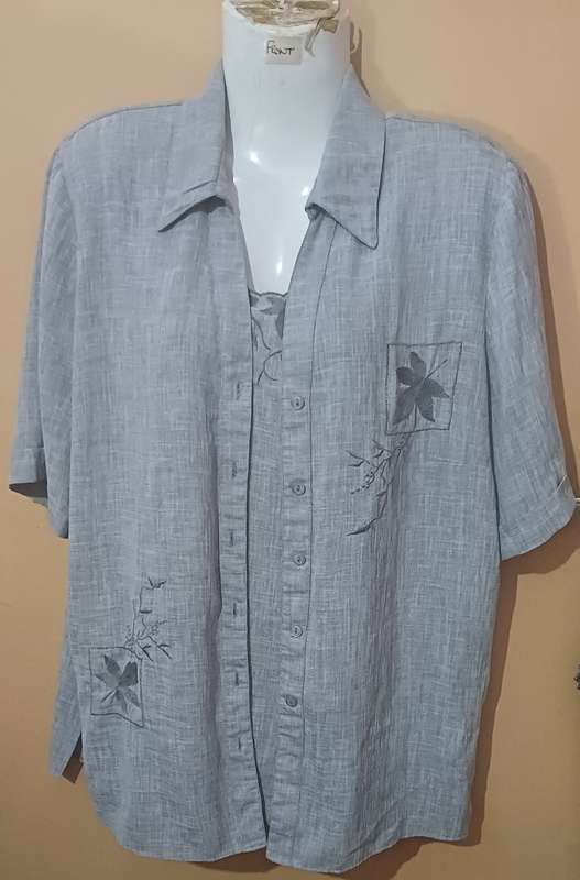 Ladies - 2 Pce Grey Outfit - Make - Carpella - Size - 36