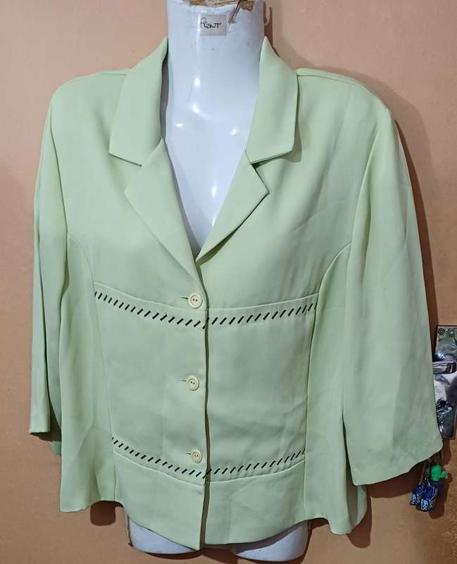 Ladies - Blouse - Make - Massumi - Size - 14