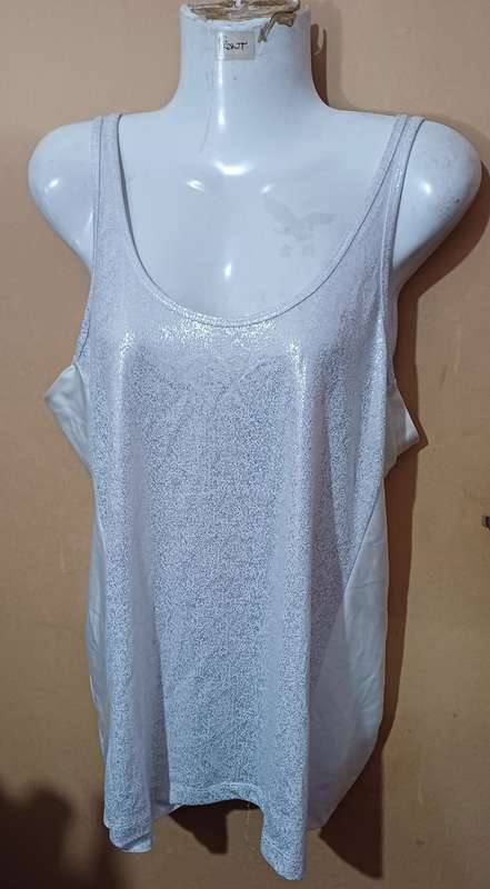 Ladies - Top - Make - Real Clothing Company - Size - Small