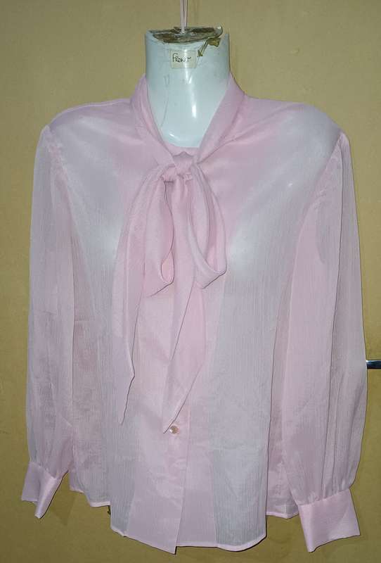 Ladies - Blouse - Make - no make - Size - no size
