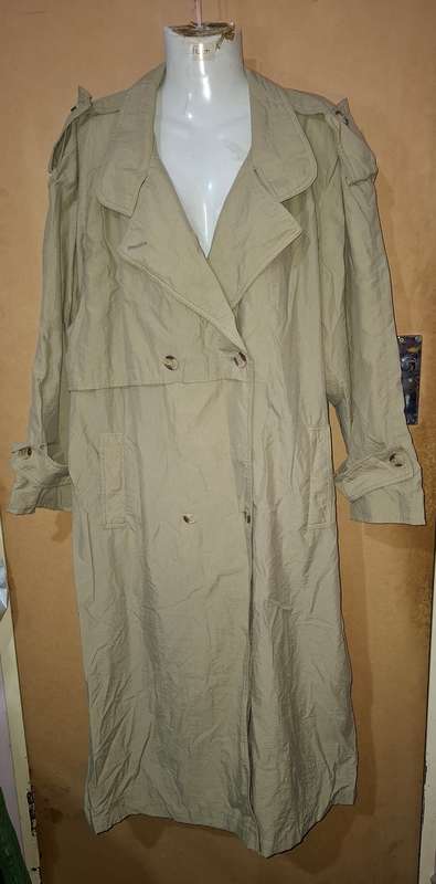 Ladies - Coat - Make - C & A - Size - 42