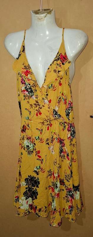 Ladies - Dress - Make - Revamped  - Size - M