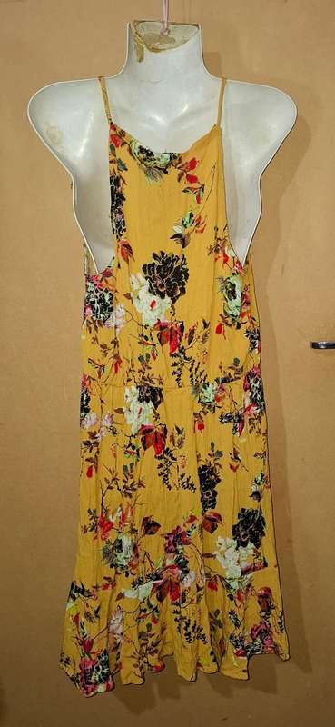 Ladies - Dress - Make - Revamped  - Size - M