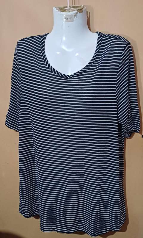 Ladies - Multicolored Top - Make - Image - Size - 40