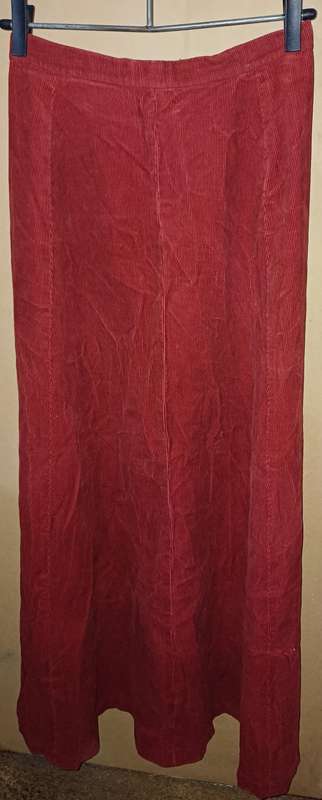 Ladies - Corduroy Skirt - Make - Crazy Horse - Size - 11