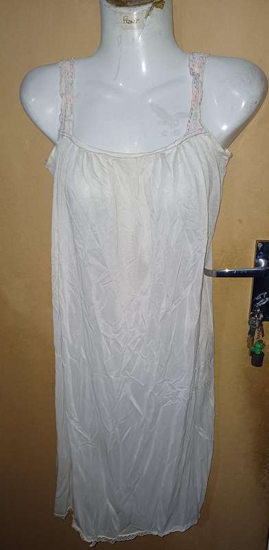 Ladies - Nighty - Make - no make - Size - no size