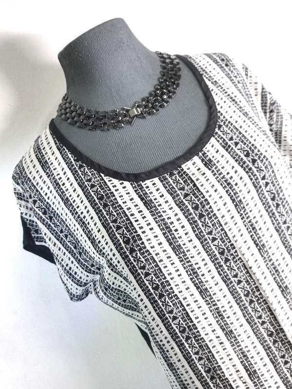 Ladies Shift Dress by VANILLA LEE / Size: (S) small (Ladies 30, 32)
