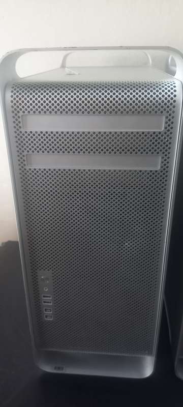 Mac Pro 2x Xeon, 16 GB Ram LAST ONE