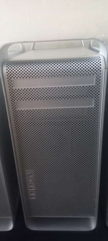 Mac Pro 2x Xeon, 16 GB Ram LAST ONE