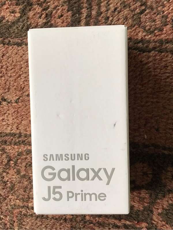 Samsung Galaxy J5 PRIME in box