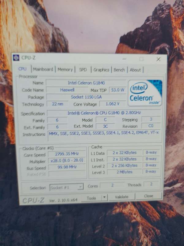 2x Intel Celeron 4th gen CPUs