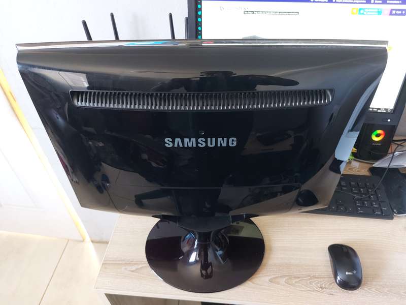 Samsung 22 inch monitor