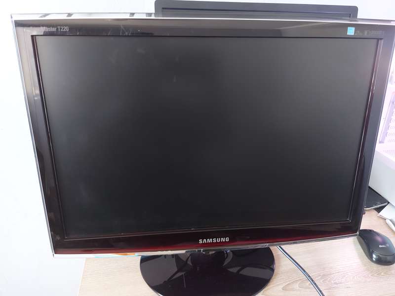 Samsung 22 inch monitor