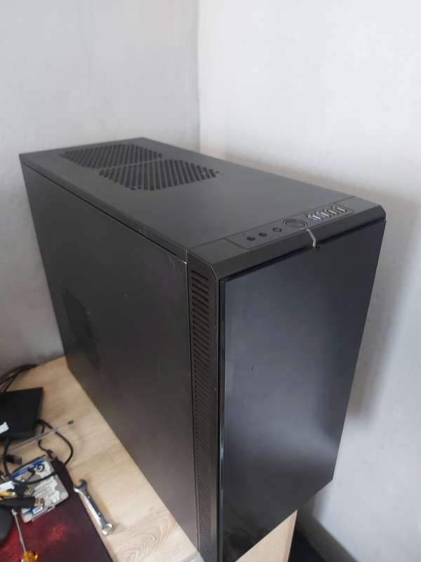 Fractal Design ATX Tower