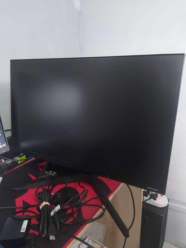 Samsung 24 inch FHD Freesync Monitor