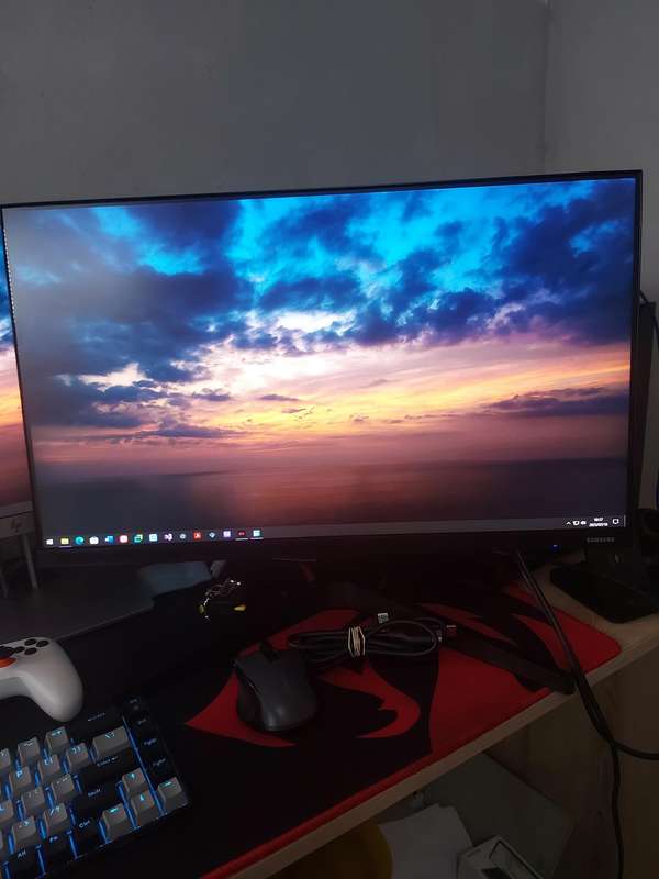 Samsung 24 inch FHD Freesync Monitor