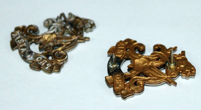 Natal Carbineers collar badge single