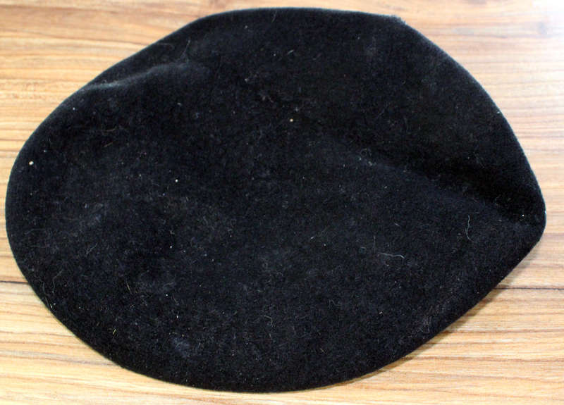 SA Navy Black beret (damaged)