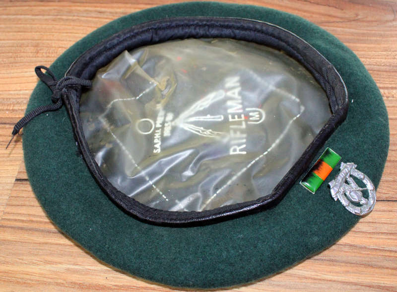 Commando beret size 57