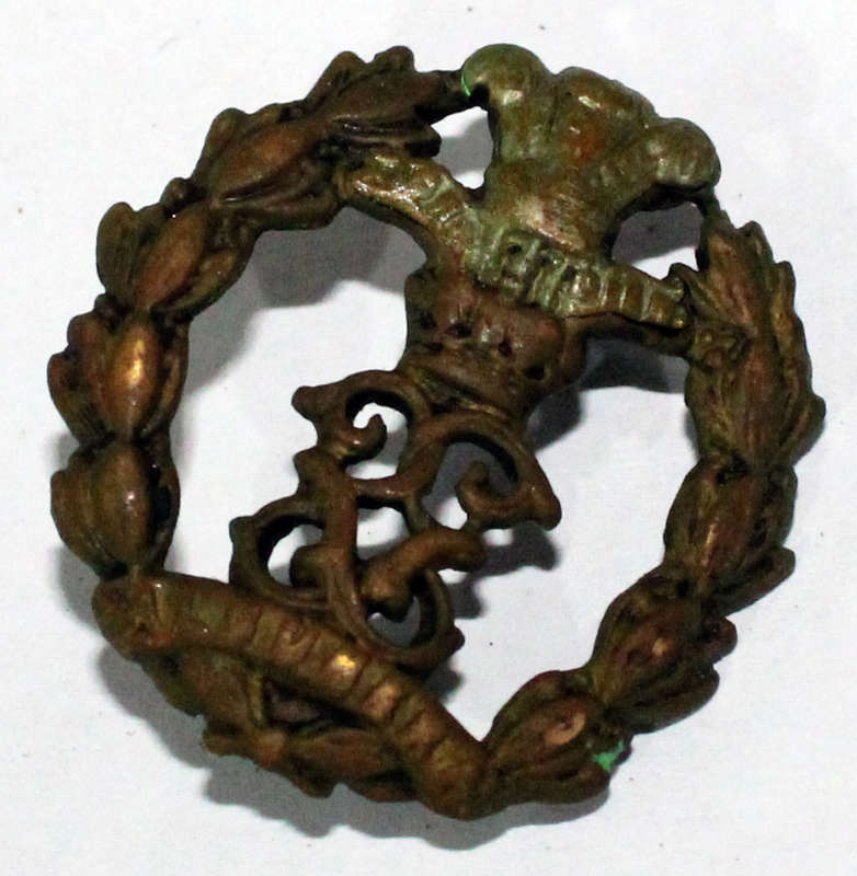 Middlesex Regiment collar badge