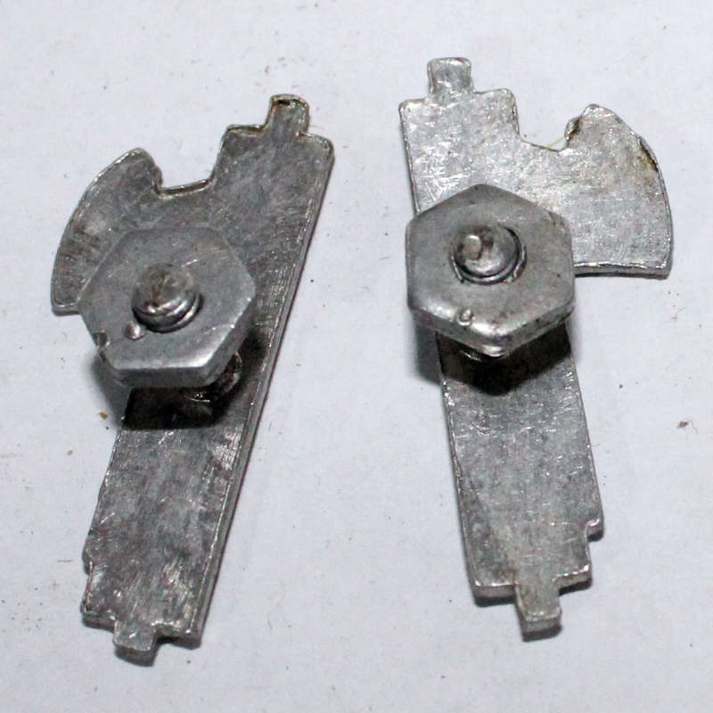 WW2 Italian Fascist badge pair