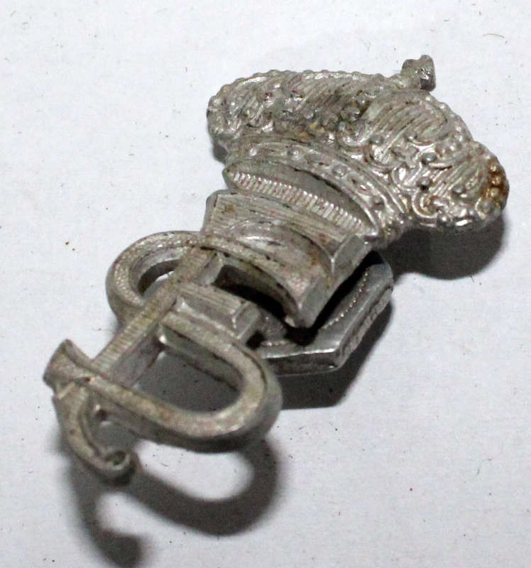 Unknown Spanish badge