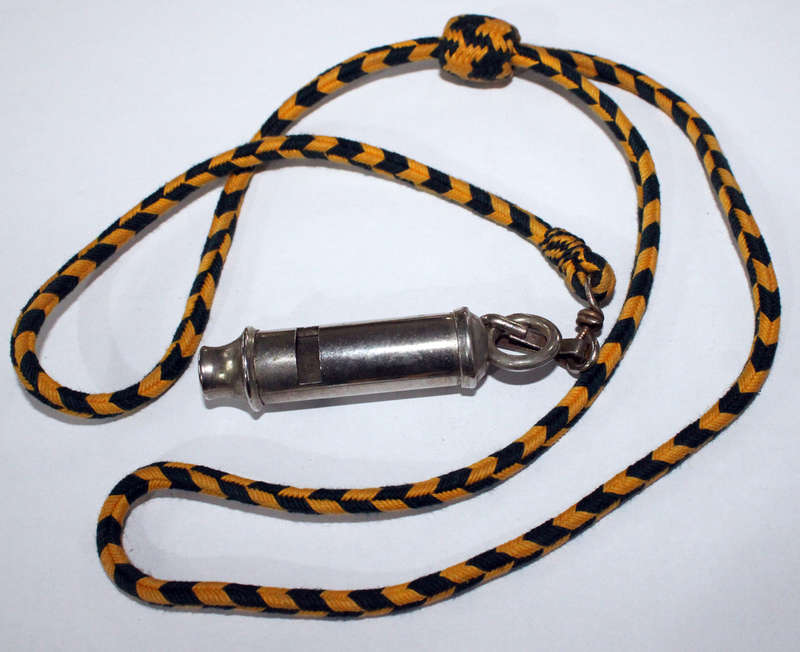 SADF  infantry lanyard and whistle