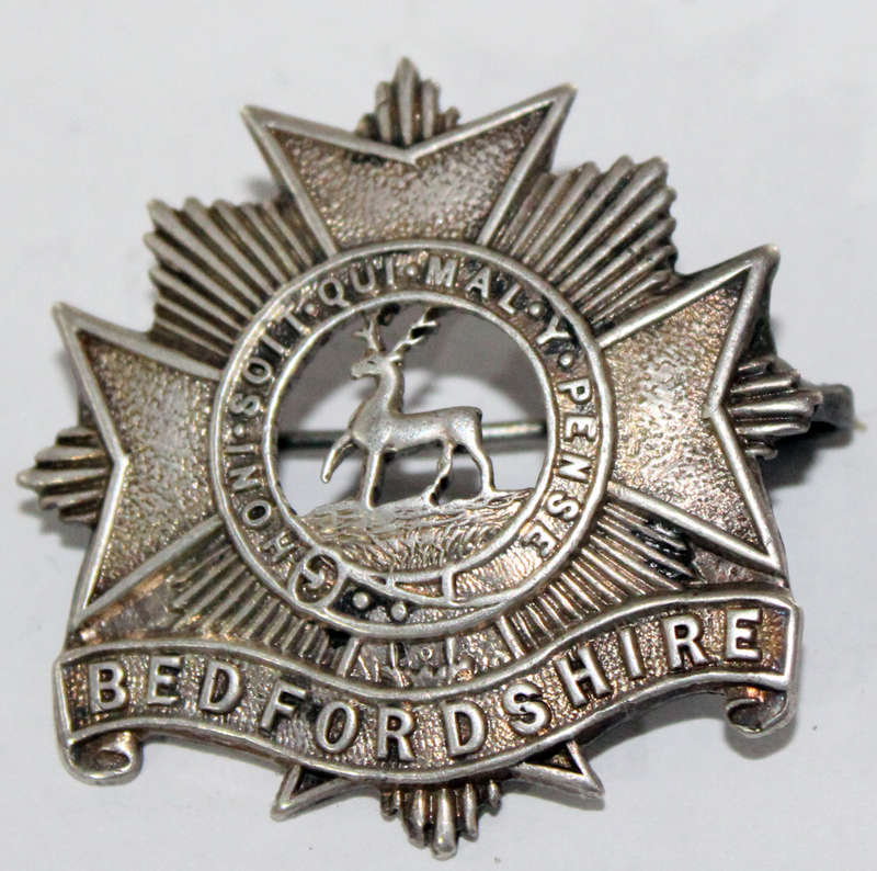 Bedfordshire Regiment sweetheart brooch