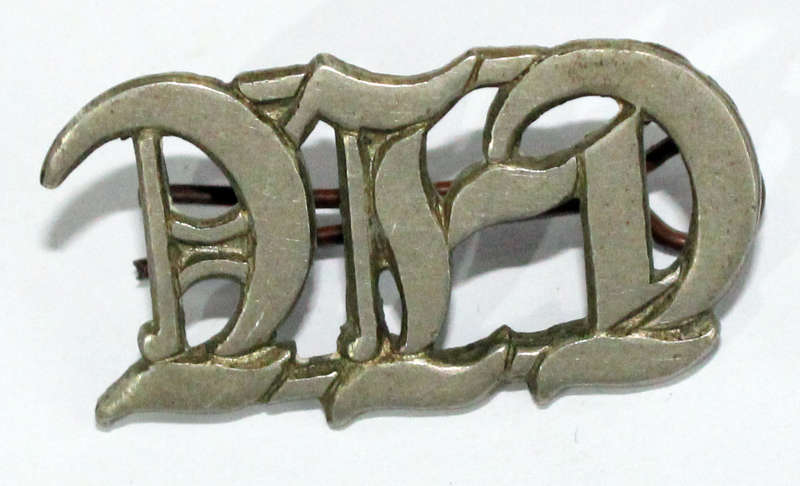Unknown shoulder title