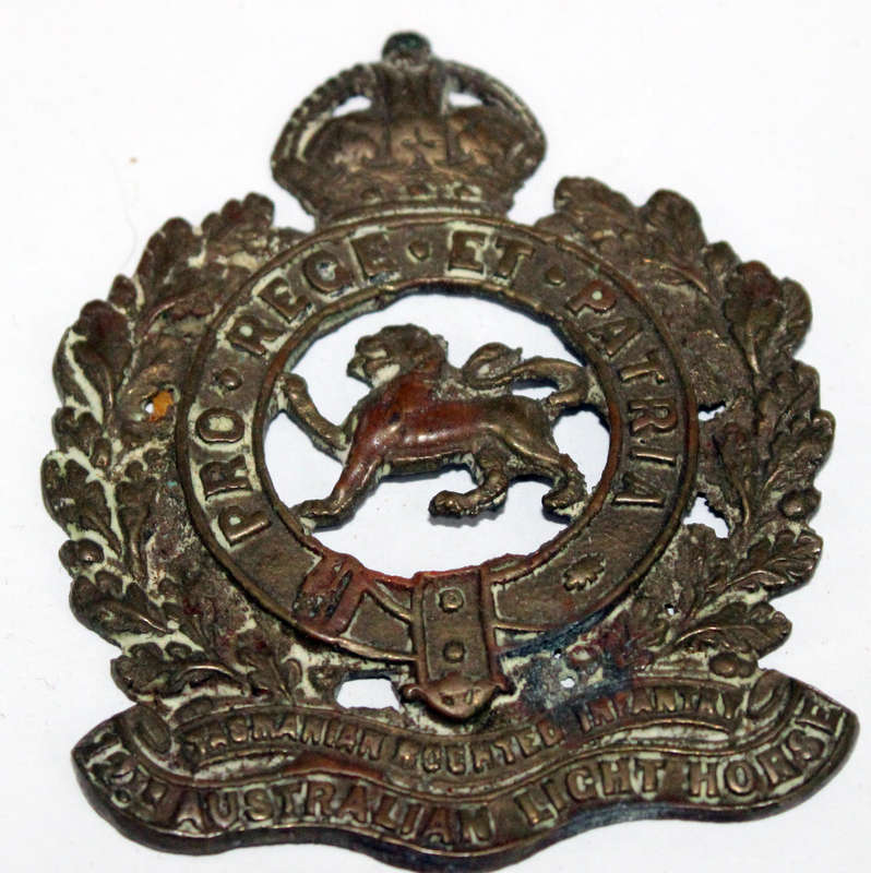 Royal Australian Light Horse Cap badge (damaged)