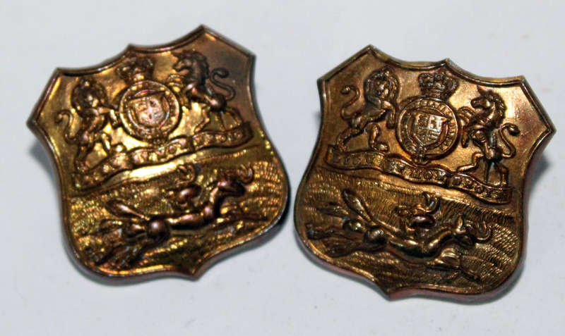 Royal Durban Light Infantry collar set