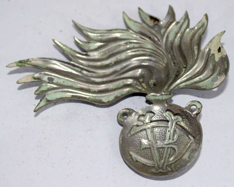 WW2 Italian Carabinieri badge