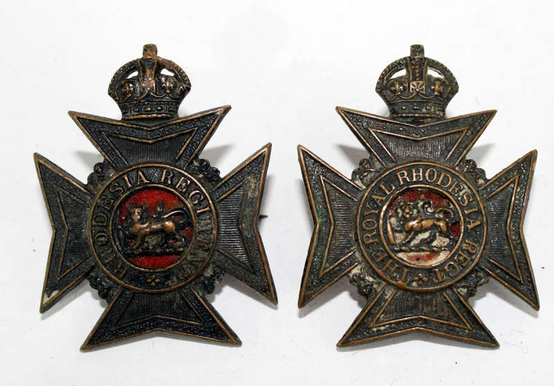 1x Rhodesia Regiment and 1x Royal Rhodesia Regiment cap badges