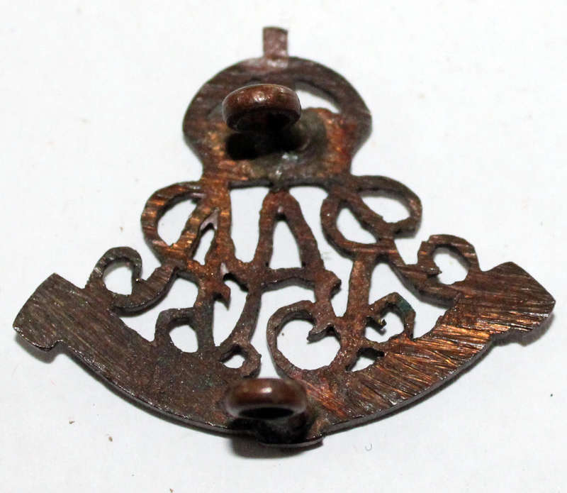 Royal Australian Artillery collar badge