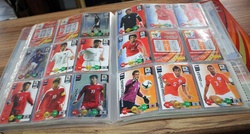 World Cup 2010 trading card and sticker album combo