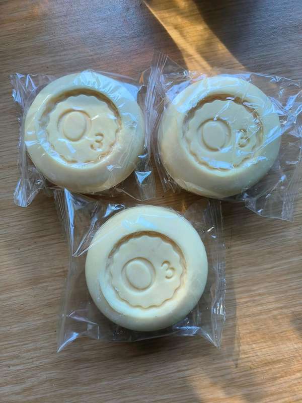 Ozone Soap with essential oil of lemongrass.