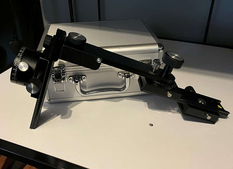 Panoramic tripod head