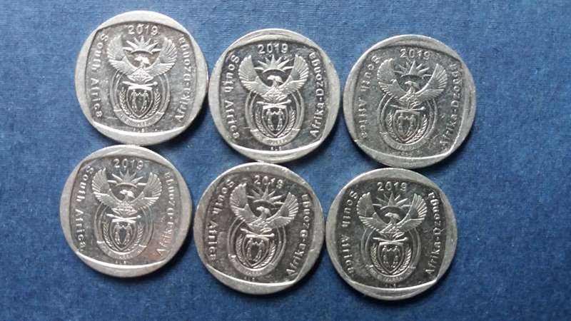 South Africa 2019 R2  Set with Kudu & Rights coins * 6 x coins*