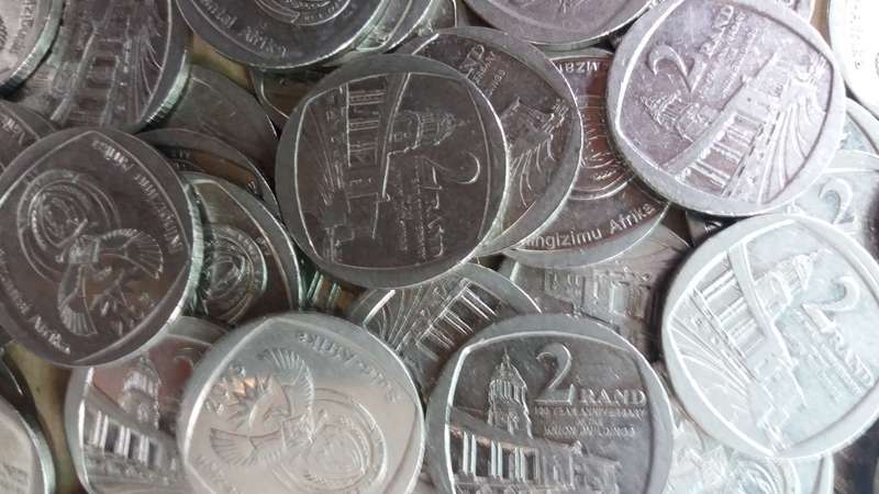 South Africa lot of 50 Union Building R2 coins 2013/2014