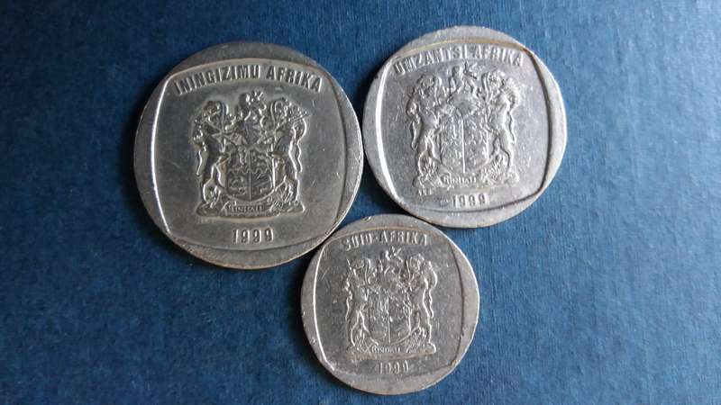 South Africa 1999 R5, R2 & R1 * Old Coat of Arms*