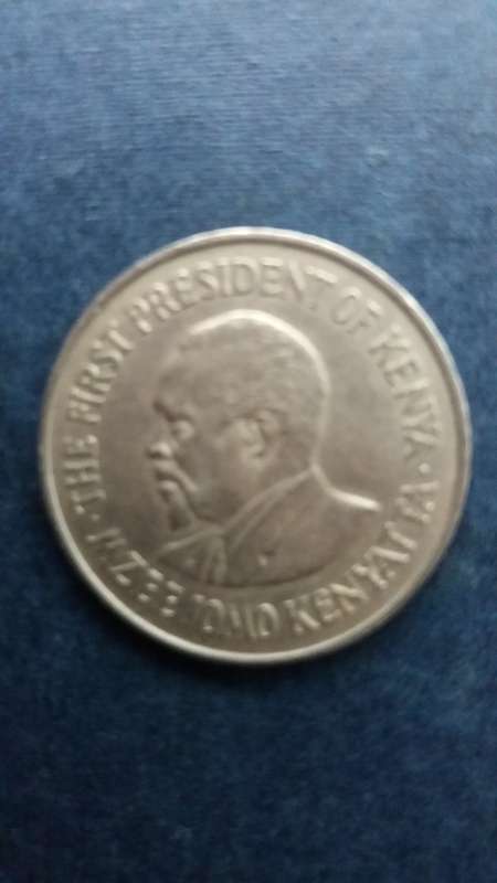 Kenya 1971 1 Shilling * Bust of Mzee Jomo Kenyatta*