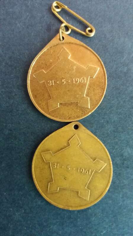 Medal - Formation of the Republic of South Africa 1961-05-31 * 2 x medals*