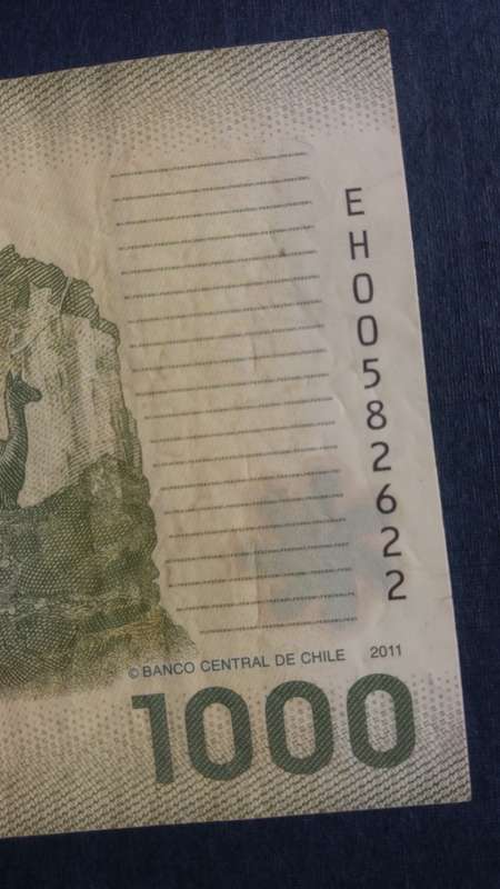 Chile 2011 1000 Pesos Banknote * Prefix EH00582622*