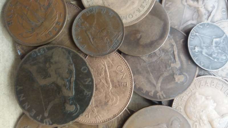 United Kingdom Old Pre- Decimal Penny mix - 31 coins