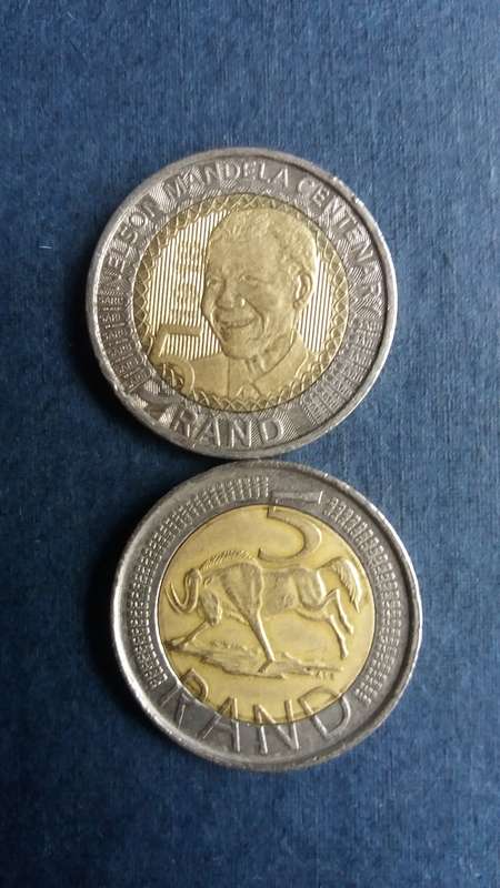 South Africa 2018 R5 - Mandela & Wildebeest * 2 x coins* Wildebeest coin is difficult to find