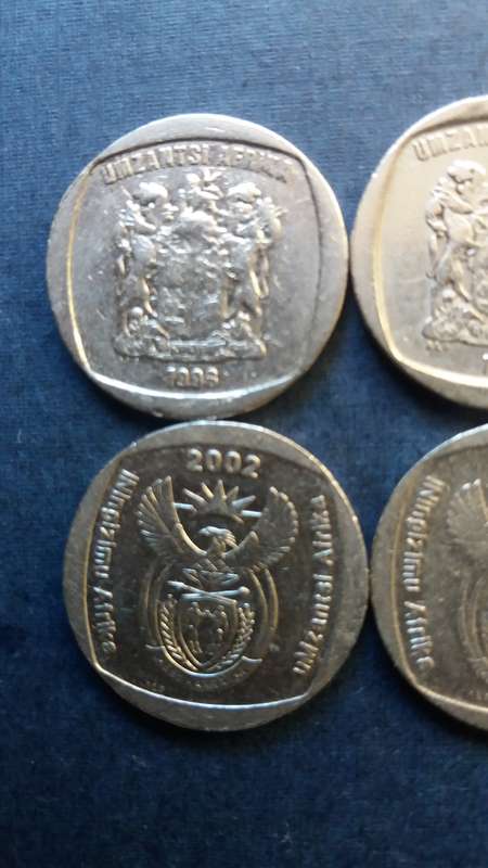 South Africa 1998, 1999, 2000 , 2002 , 2003 & 2004 R2 * 6 X coins*