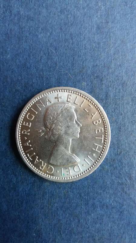 United Kingdom 1967 2 Shillings * Queen Elizabeth*